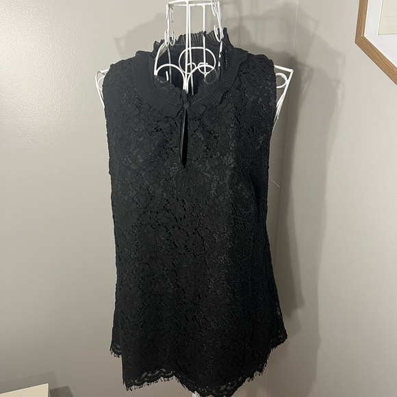JCREW  BLACK LACE NWT Woman's. Chic  Ruffle-Neck Sleeveless Top sz Small H2203 - Picture 2 of 6